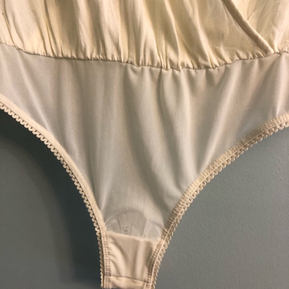 NWT Free People romantic peasant blouse thong bodysuit size medium - Picture 7 of 7